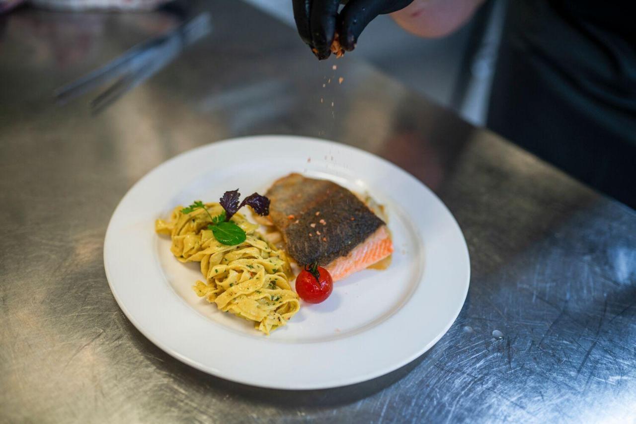 Hotel Restaurant Roemer メルツィッヒ エクステリア 写真