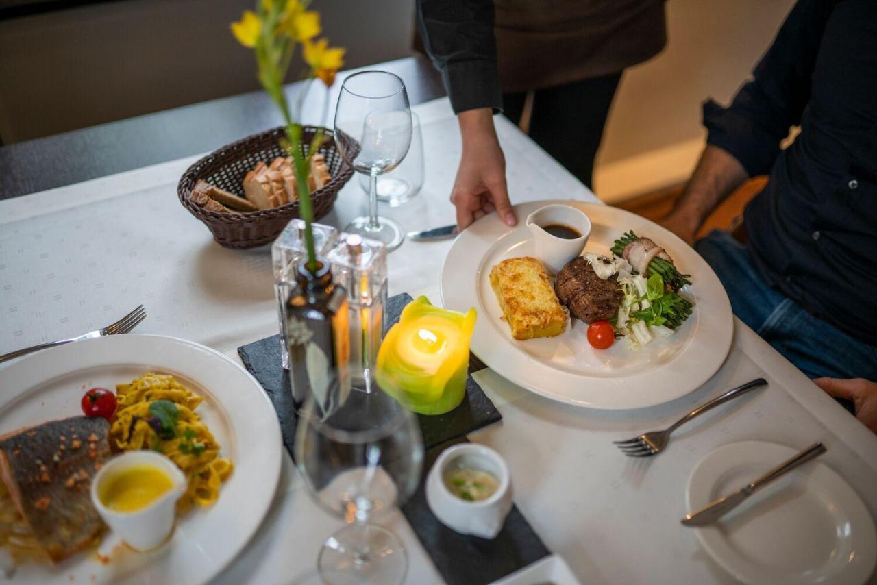 Hotel Restaurant Roemer メルツィッヒ エクステリア 写真